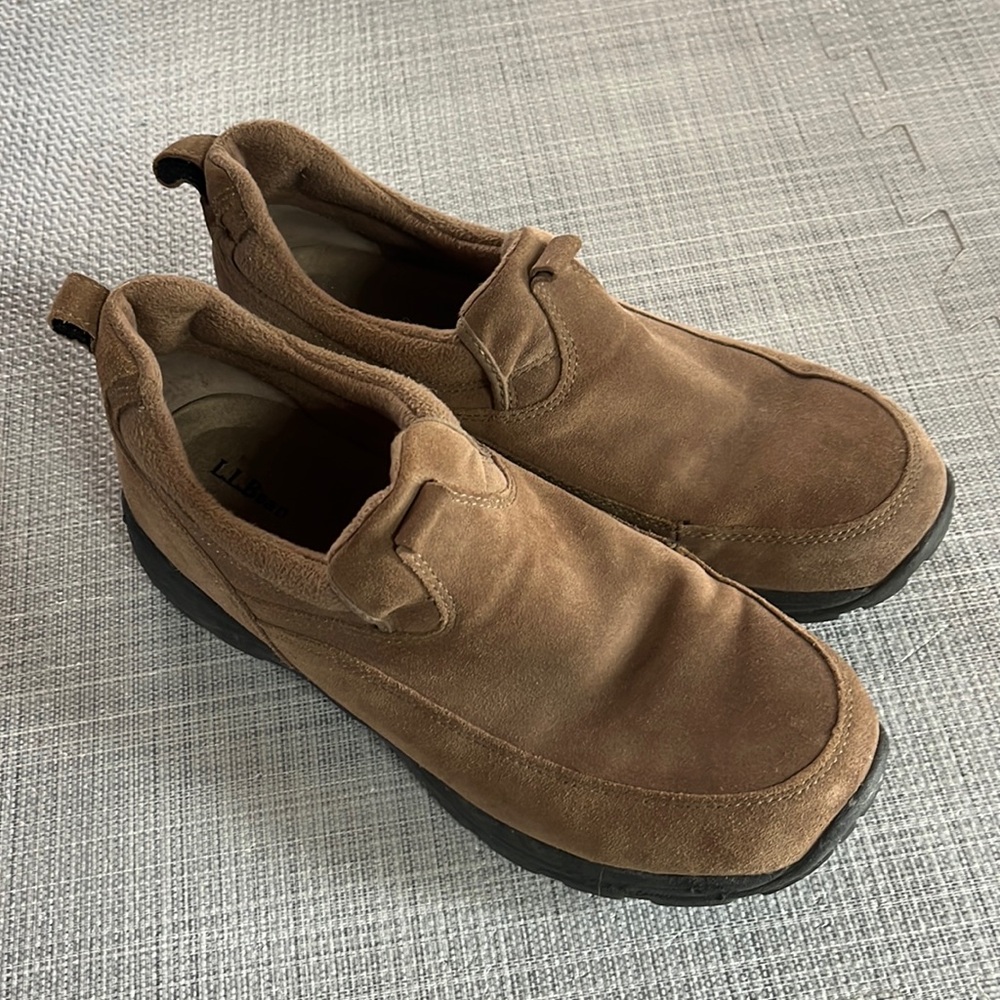 LL Bean Comfort Moc Mens 10 Medium rusty brown Suede Slip On Shoe